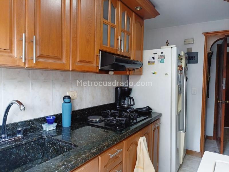Furnished 2BR Apartment with Pool in Belen - 9