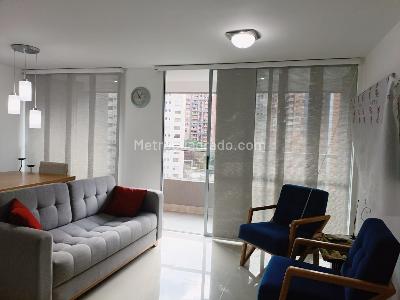Apartamento en arriendo en Belen, Medellín · foto 3 de 16