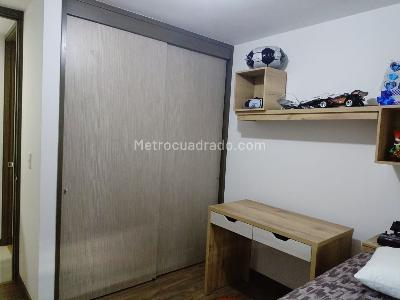 Apartamento en arriendo en Belen, Medellín · foto 9 de 16