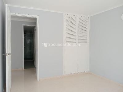 Apartamento en arriendo en Laureles, Medellín · foto 12 de 18