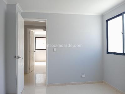 Apartamento en arriendo en Laureles, Medellín · foto 13 de 18
