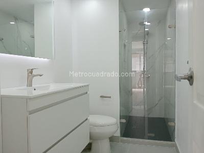 Apartamento en arriendo en Laureles, Medellín · foto 17 de 18