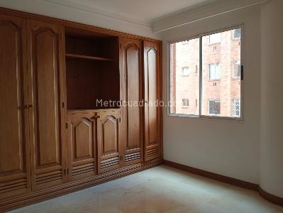 Apartamento en venta en Laureles, Medellín · foto 13 de 19