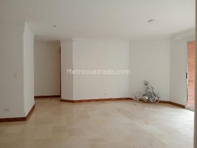 Apartamento en venta en Laureles, Medellín · foto 3 de 19