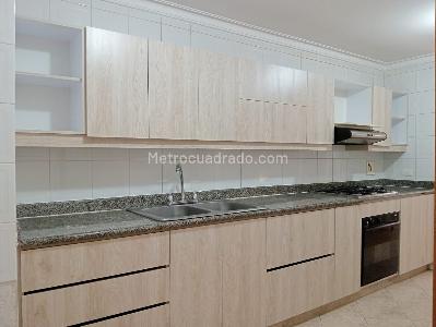 Apartamento en venta en Laureles, Medellín · foto 6 de 19