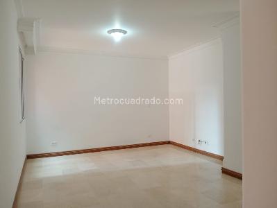 Apartamento en venta en Laureles, Medellín · foto 9 de 19