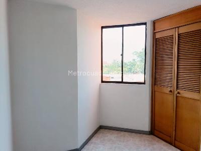 Apartamento de 3 alcobas en arriendo en Belen, Medellín, 100 m² · foto 12 de 15