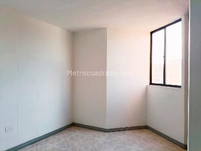 Apartamento de 3 alcobas en arriendo en Belen, Medellín, 100 m² · foto 13 de 15