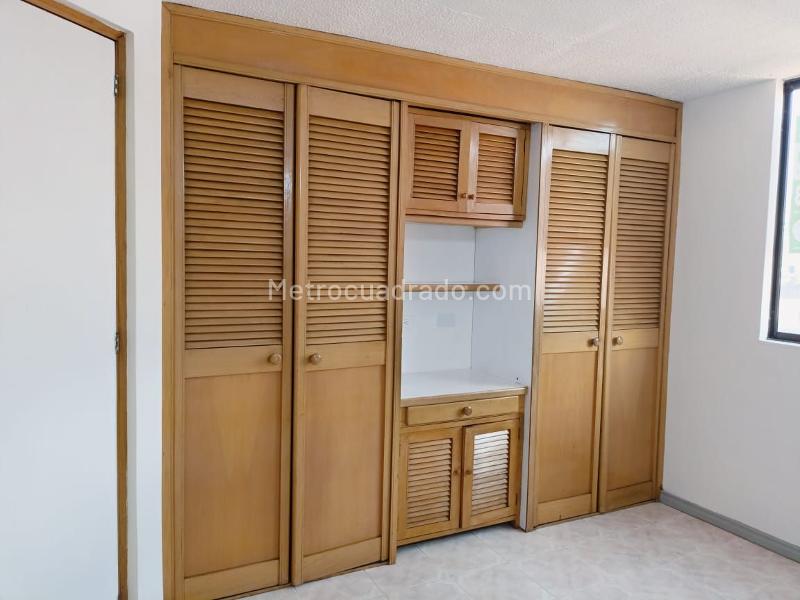 Apartamento de 3 Alcobas con Estudio en Belén - 8
