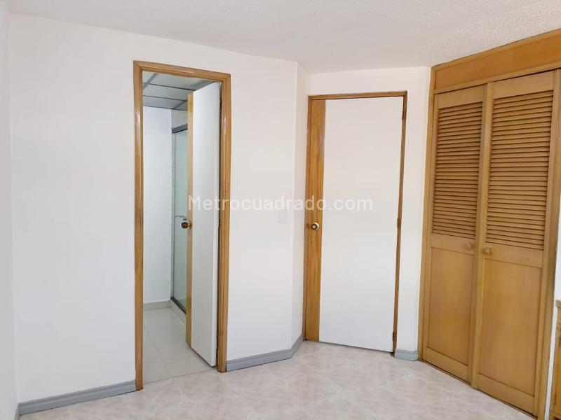 Apartamento de 3 Alcobas con Estudio en Belén - 9