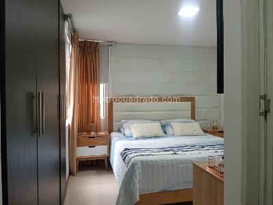 Apartamento en venta en Laureles, Medellín · foto 8 de 20