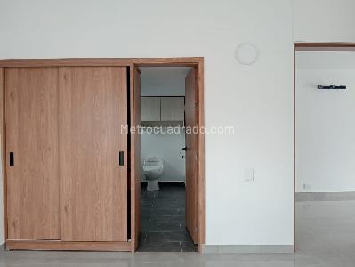 Apartamento de 1 alcoba en venta en Laureles, Medellín, 51 m² · foto 10 de 16