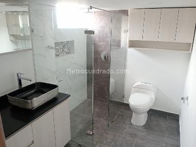 Apartamento de 1 alcoba en venta en Laureles, Medellín, 51 m² · foto 13 de 16