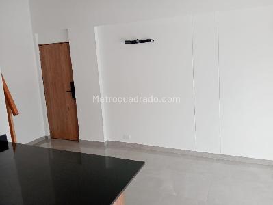 Apartamento de 1 alcoba en venta en Laureles, Medellín, 51 m² · foto 2 de 16