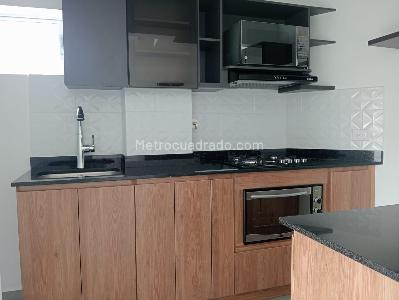 Apartamento de 1 alcoba en venta en Laureles, Medellín, 51 m² · foto 6 de 16