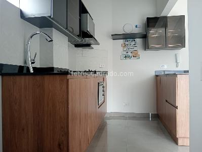 Apartamento de 1 alcoba en venta en Laureles, Medellín, 51 m² · foto 7 de 16