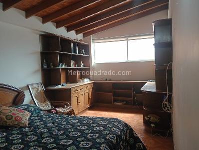 Apartamento de 3 alcobas en venta en Laureles, Medellín, 167 m² · foto 11 de 19
