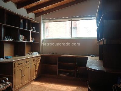 Apartamento de 3 alcobas en venta en Laureles, Medellín, 167 m² · foto 13 de 19