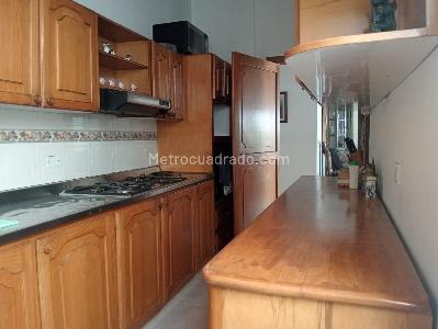Apartamento de 3 alcobas en venta en Laureles, Medellín, 167 m² · foto 5 de 19