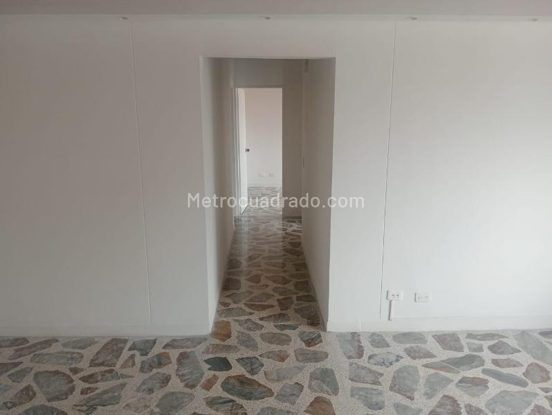 2BR Exterior Apartment for Rent in Laureles - 4
