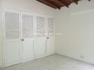 Apartamento de 4 alcobas en venta en Laureles, Medellín, 213 m² · foto 15 de 20