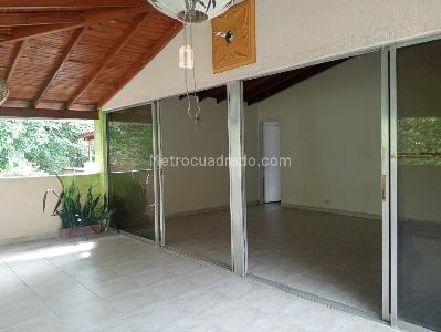 Apartamento de 4 alcobas en venta en Laureles, Medellín, 213 m² · foto 20 de 20