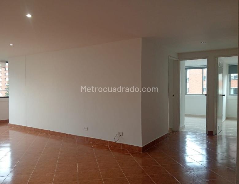 Apartamento en Arriendo, LAURELES, Medellín - 2