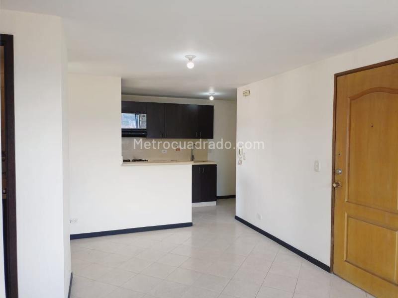 Apartamento de 3 Alcobas en Belén con Piscina, Gimnasio y Parqueadero Cubierto - 4