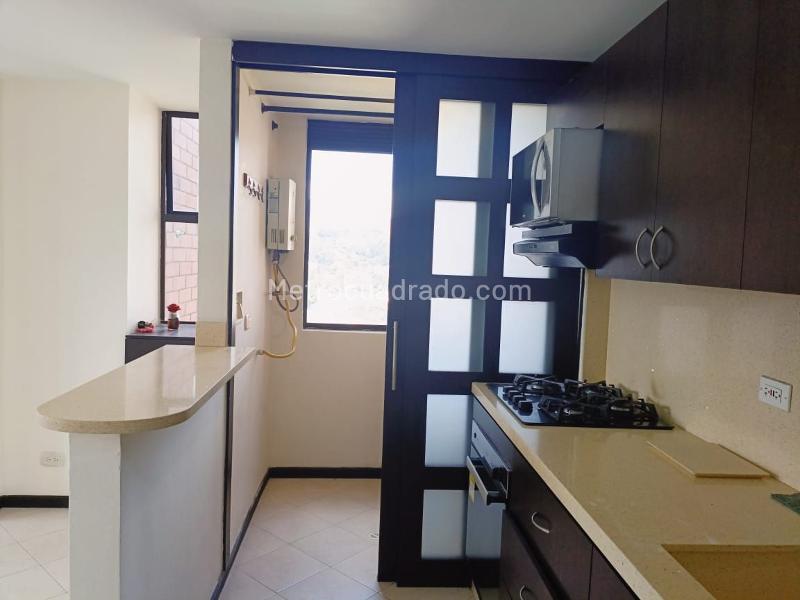 Apartamento de 3 Alcobas en Belén con Piscina, Gimnasio y Parqueadero Cubierto - 8