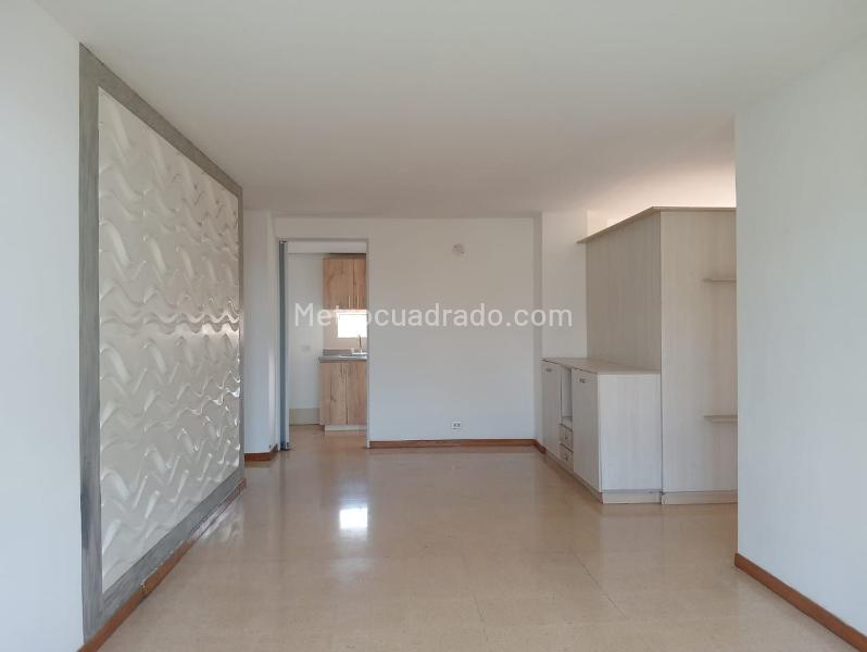 Elegant 3BR Apartment Close to Amenities in Laureles - 2
