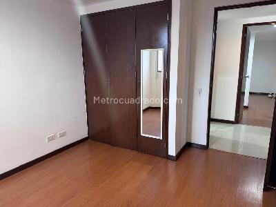Apartamento en arriendo en Laureles, Medellín · foto 6 de 11