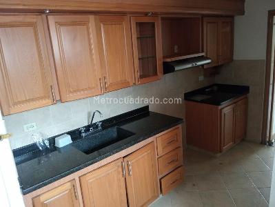 Apartamento en venta en Laureles, Medellín · foto 7 de 19