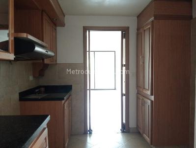 Apartamento en venta en Laureles, Medellín · foto 8 de 19