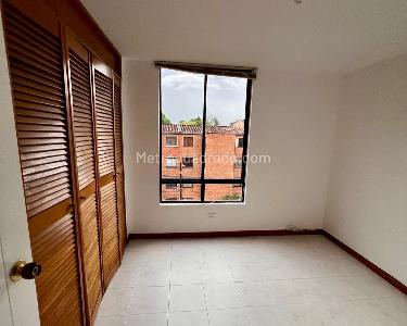 Apartamento en arriendo en Belen, Medellín · foto 10 de 12