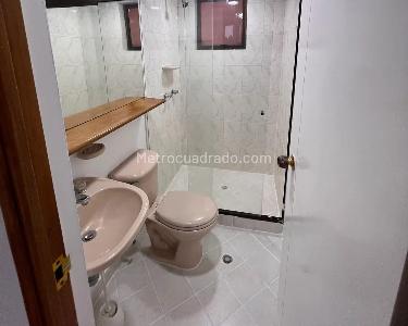 Apartamento en arriendo en Belen, Medellín · foto 12 de 12