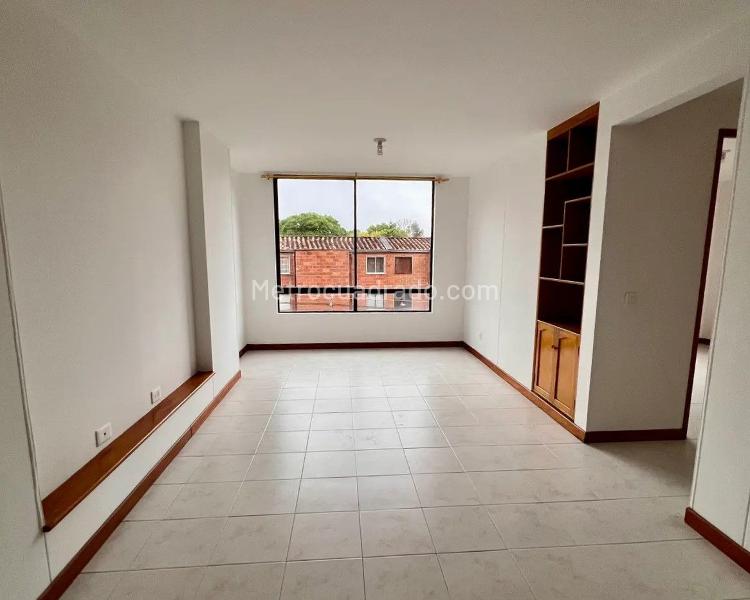 Apartamento de 2 Alcobas cerca a Parques y Universidades en Belén