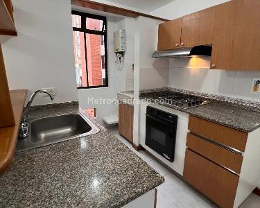 Apartamento en arriendo en Belen, Medellín · foto 5 de 12