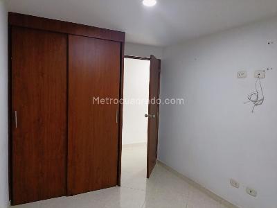 Apartamento en arriendo en Belen, Medellín · foto 10 de 16
