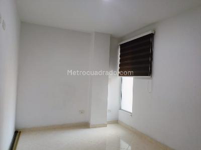 Apartamento en arriendo en Belen, Medellín · foto 12 de 16