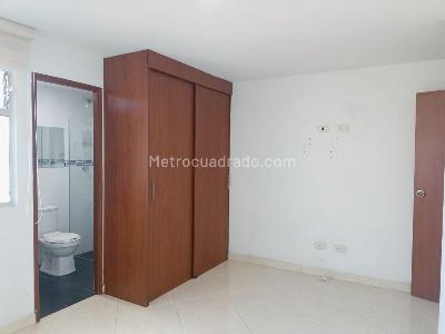Apartamento en arriendo en Belen, Medellín · foto 8 de 16