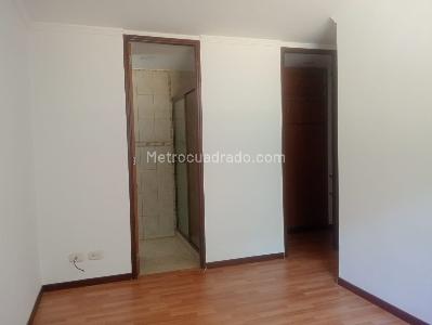 Apartamento en venta en Laureles, Medellín · foto 11 de 19