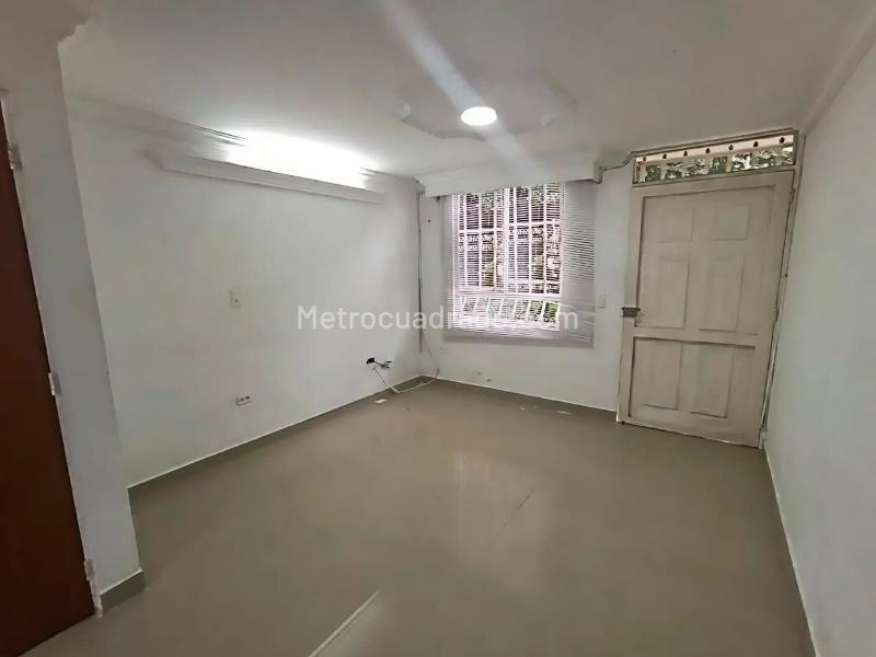 3BR House in Belen - 3