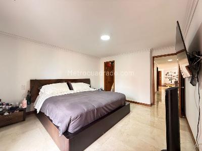 Apartamento en venta en Laureles, Medellín · foto 11 de 19