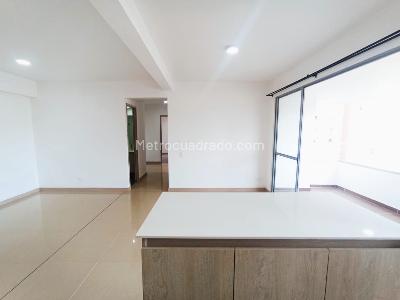 Apartamento en venta en La America, Medellín · foto 3 de 16