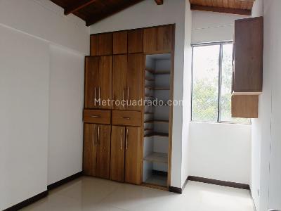Apartamento en venta en Belen, Medellín · foto 7 de 14
