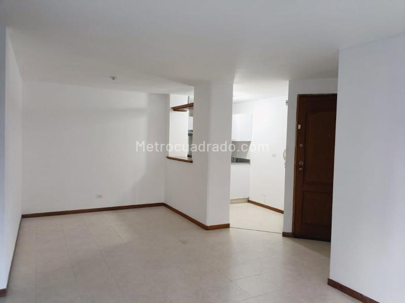 3BR Apartment for Rent in Belún with Elevator & Pool - 3