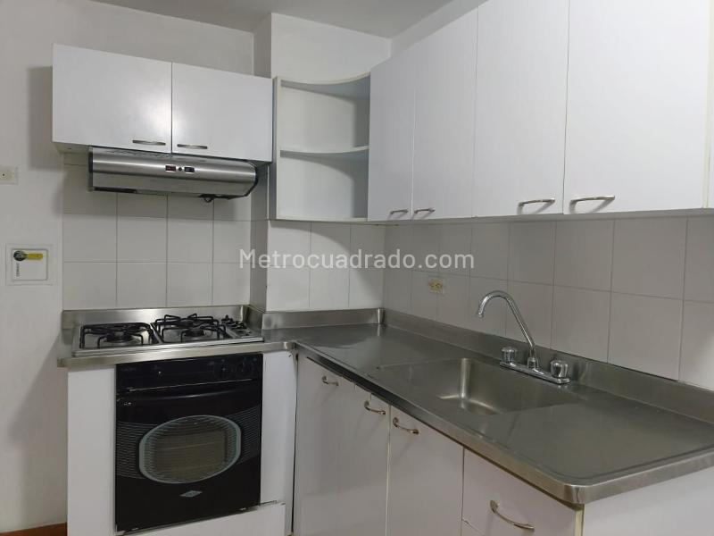 3BR Apartment for Rent in Belún with Elevator & Pool - 6