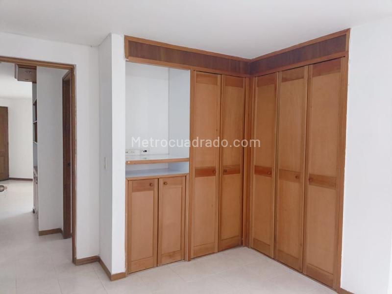 3BR Apartment for Rent in Belún with Elevator & Pool - 7