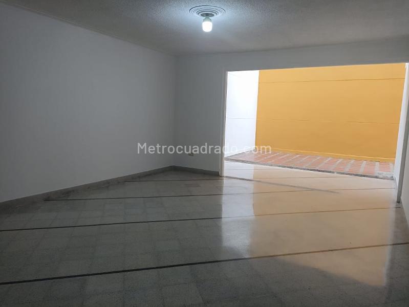 Casa Amplia de 4 Alcobas en Belén - 2