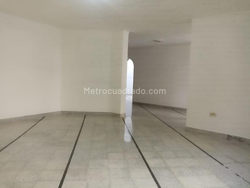 Casa Amplia de 4 Alcobas en Belén - 5